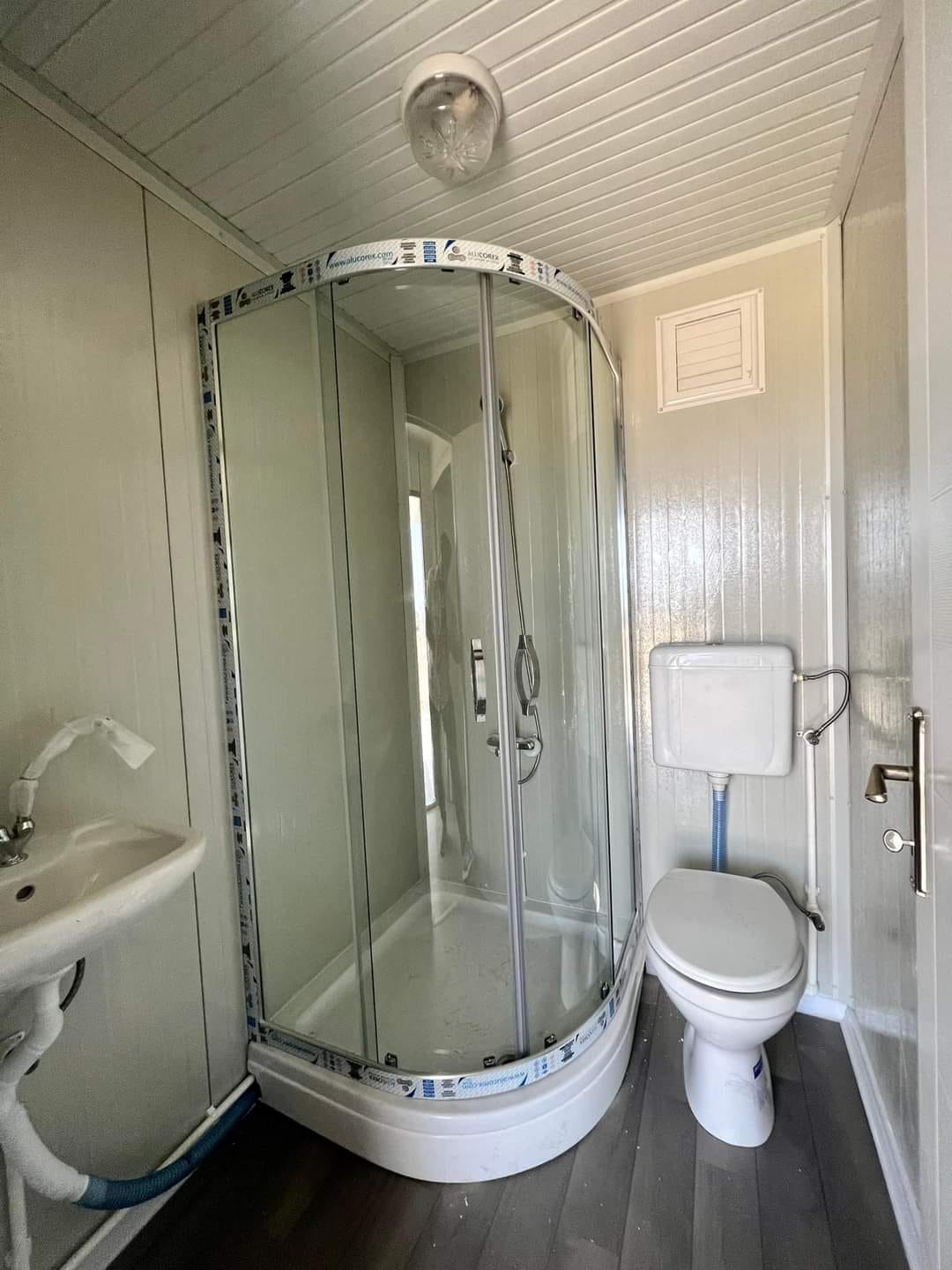 Tam Donanımlı WC – Duş Konteyner İç Mekan
